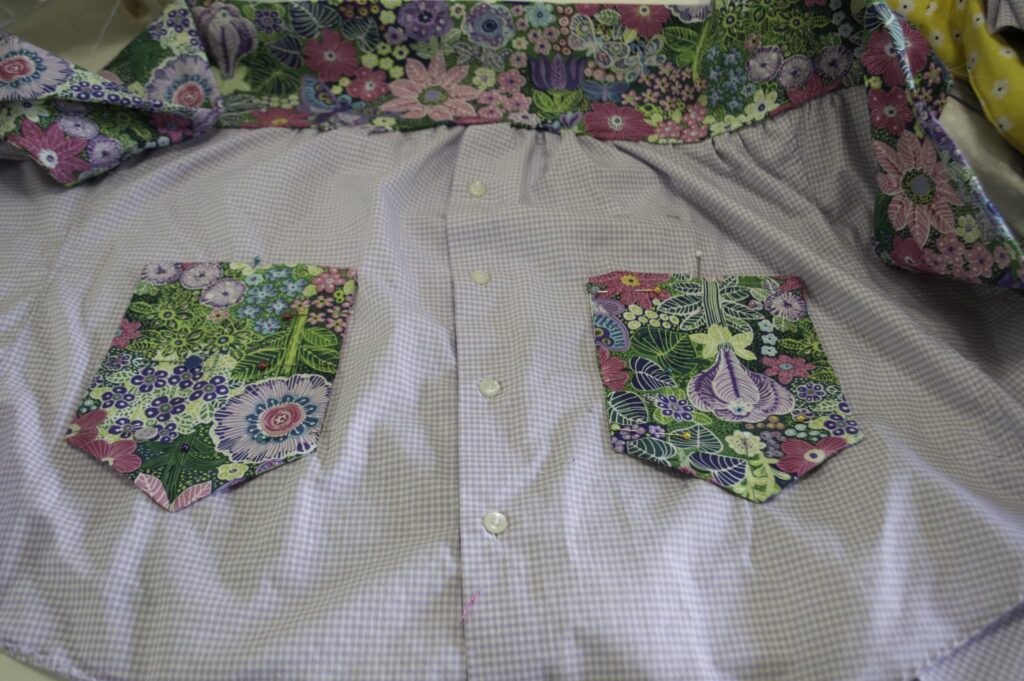 Apron with Pockets Apron with Pockets, Make an apron from a man's shirt