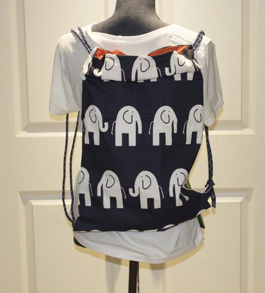 Easy DIY Drawstring Backpack Easy DIY Drawstring Backpack