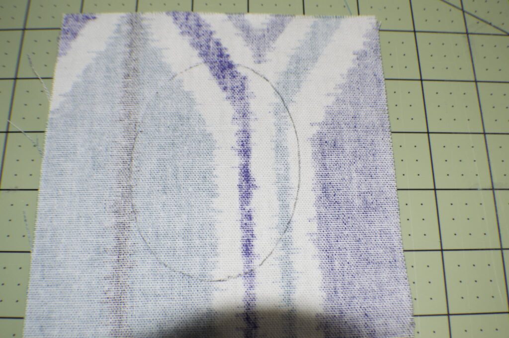 Draw The Circle Make a Fabric Tissue Box Cover