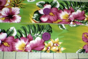 Add the Magnetic Snaps Pleated Clutch Handbag Tutorial