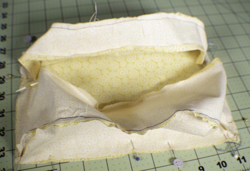 how to make a diy fanny pack or bum bag