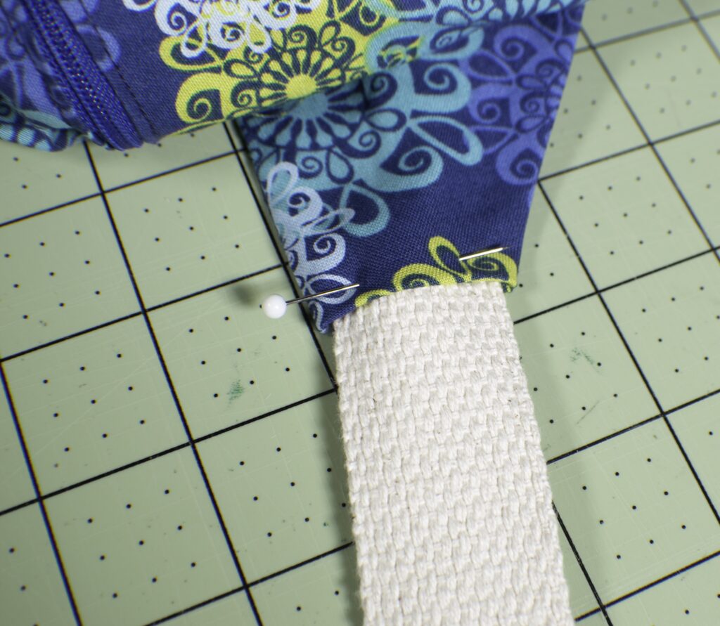 How to make a diy fanny pack or bum bag