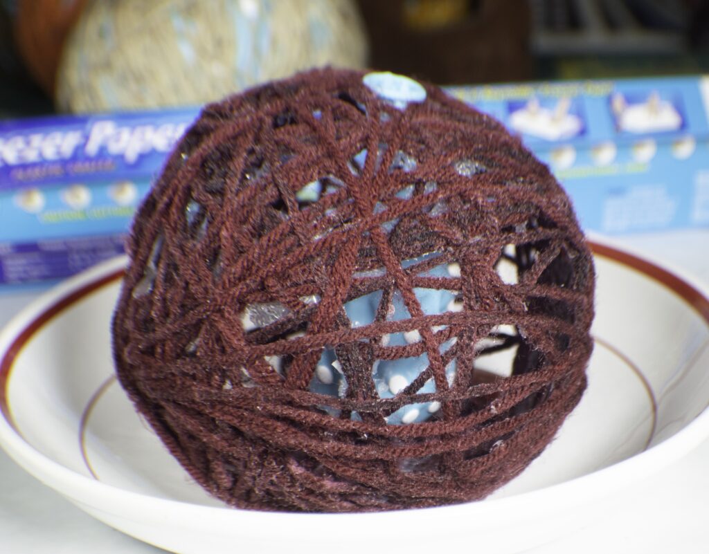 How to make diy yarn balls