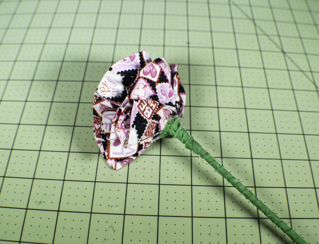 How to Make Fabric Flowers