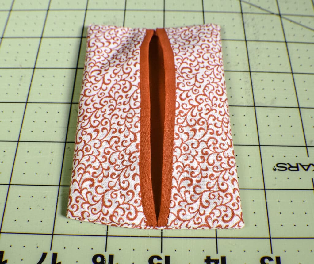 Make a pocket tissue holder
