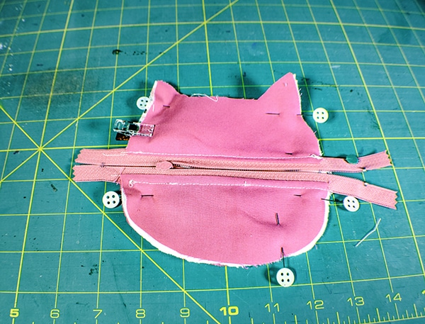 How to make a cat zipper pouch