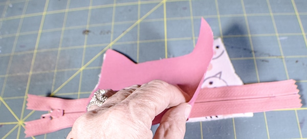 How to make a cat zipper pouch