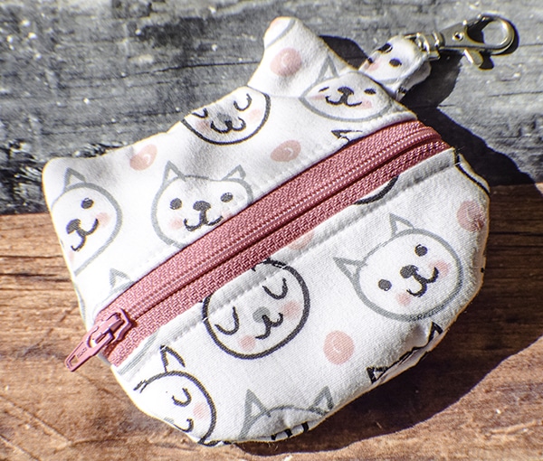 How to Make a Cat Zipper Pouch