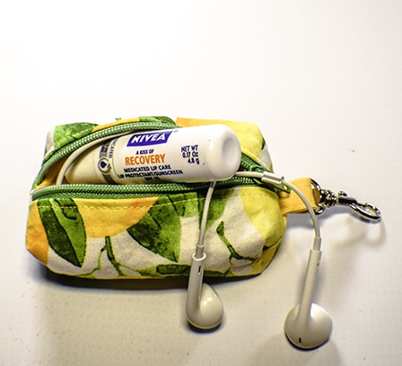 How to Make a Boxy Key Chain Zipper Pouch