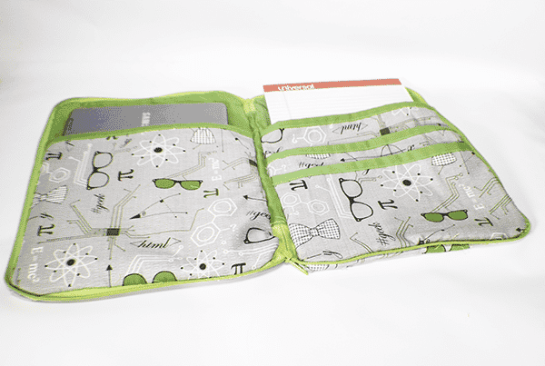 How to Make a Laptop Case with Pockets
