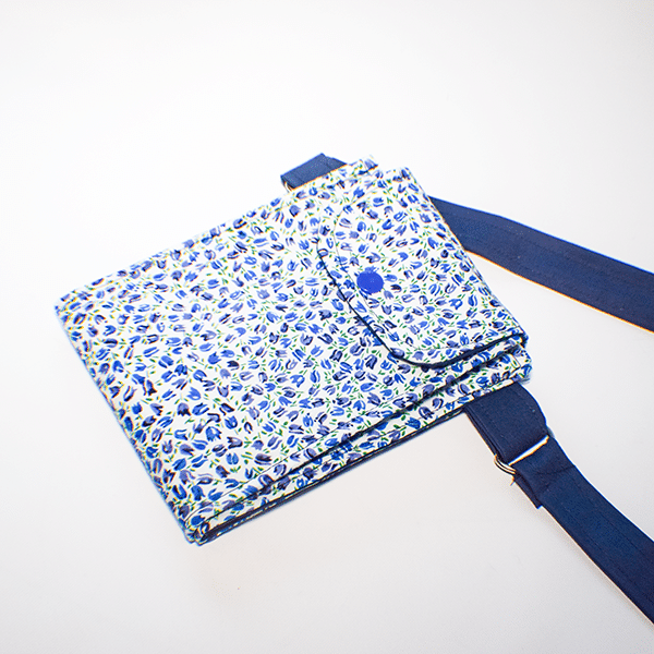 How to Make a Simple Three Pocket Crossbody Bag